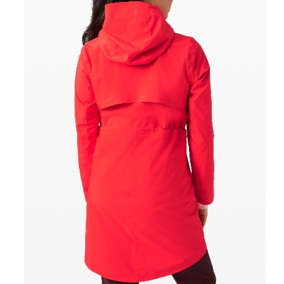 NWT Lululemon Rain Rebel Jacket Carnation Szs 0-8 - Picture 2 of 13